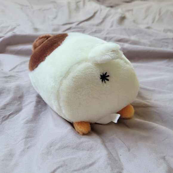 Sleepy cat - Picture 2 of 2